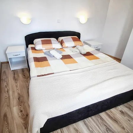 Holiday Homes Marta Casa vacanze