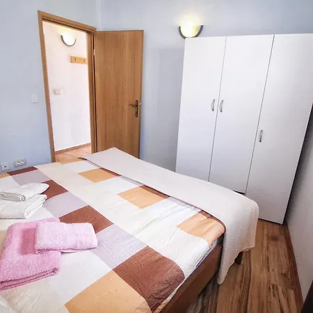 Holiday Homes Marta Casa vacanze Rovigno